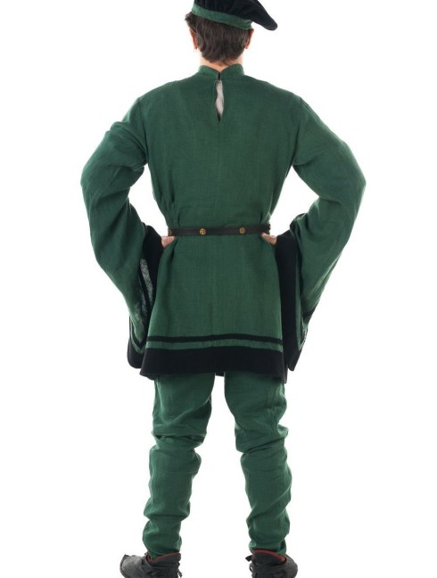 Costume of knight, XIV century Vêtements médiévaux
