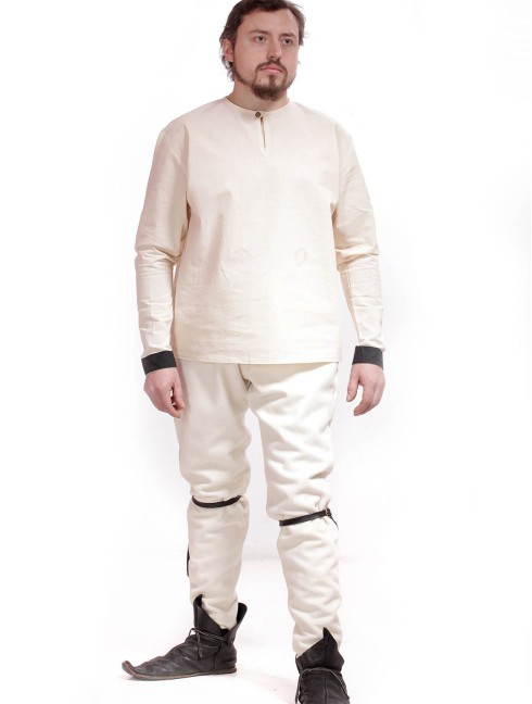 Costume of knight, XIV century Mittelalterliche Kleidung