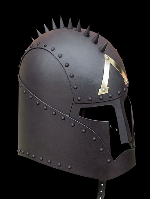 Greek style fantasy helmet Armure de plaques