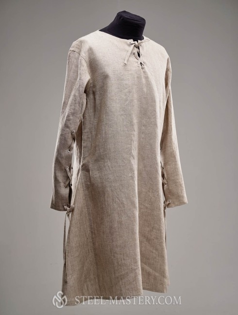 European shirt, VIII-XIII centuries Shirts, tunics, cottas