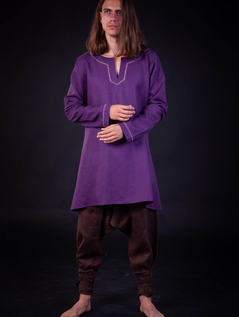 Medieval European shirt Casacca, tuniche e cotte