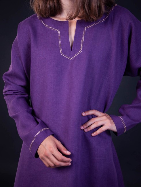 Medieval European shirt Casacca, tuniche e cotte