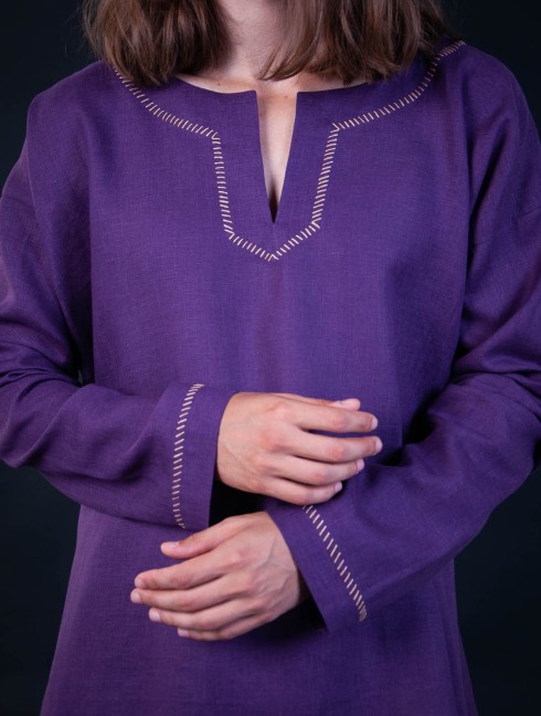 Medieval European shirt Shirts, tunics, cottas