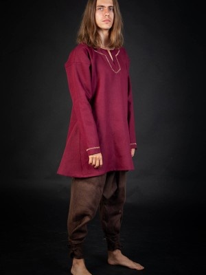 Medieval European shirt Casacca, tuniche e cotte