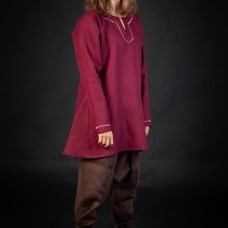 Medieval European shirt image-1