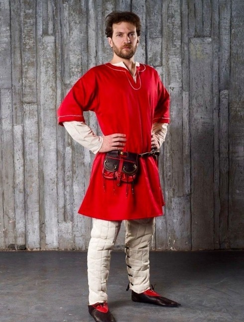 Medieval tunic, Europe IX-XII centuries Hemden, Tuniken und Cotten