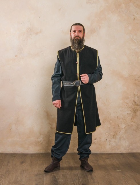 Cotta, a part of fantasy-style costume  Chemises, tuniques, cottes