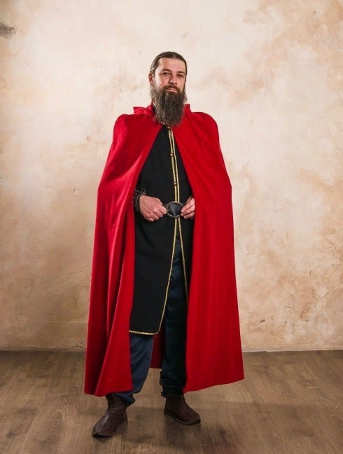 Medieval cloak with hood Mantelli e mantelline