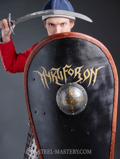 Kite shield with painting Armadura de placas