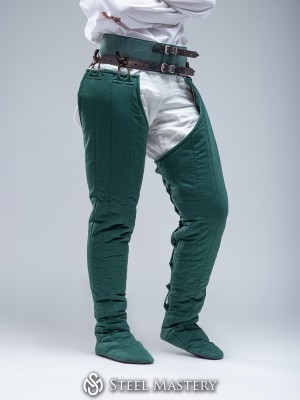 Padded chausses XII-XIII centuries Padded chausses