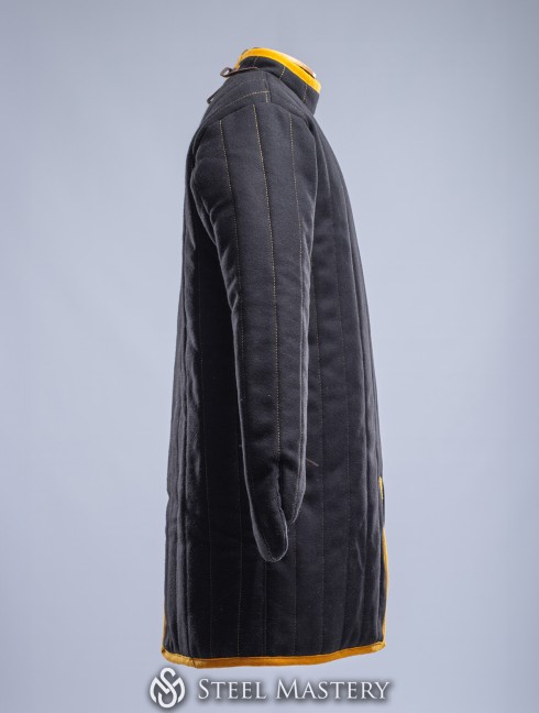 Gambeson with sewn mittens of the XIII century Gambesons