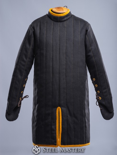 Gambeson with sewn mittens of the XIII century Gambesons