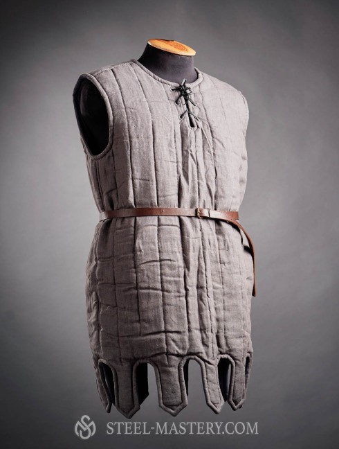 Sleeveless gambeson with festoons, XII-XIII centuries Gambison