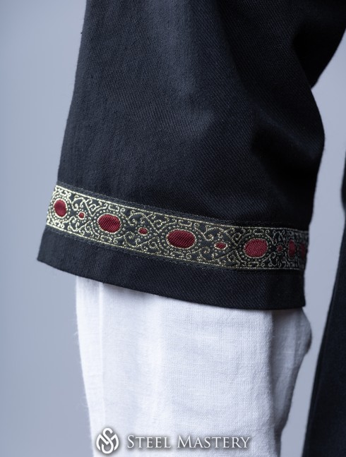 Tunic of the XIV-XV centuries Shirts, tunics, cottas