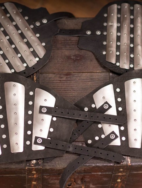 Splinted bracers Brigandine arms' protection
