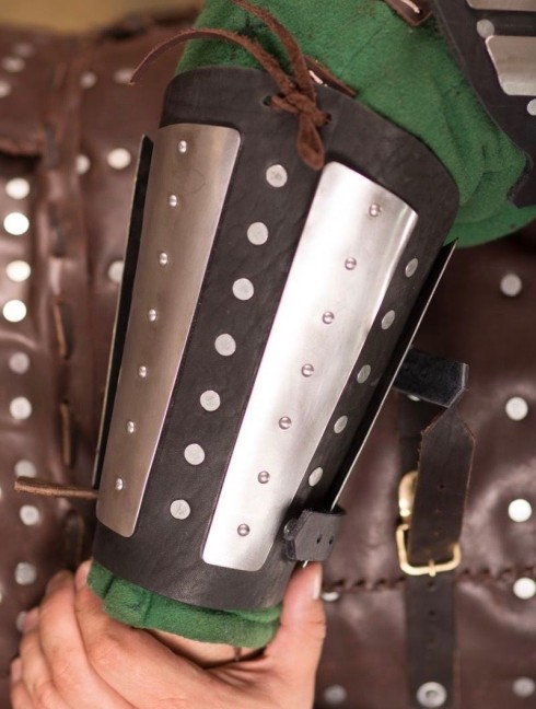 Splinted bracers Brigandine arms' protection
