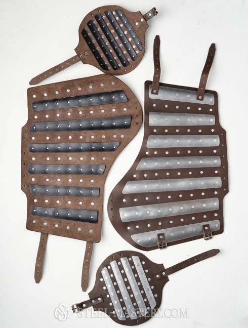 Splinted tasses Brigandine leg protection