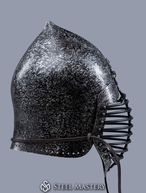 Bascinet hounskull, early XV century Helmets