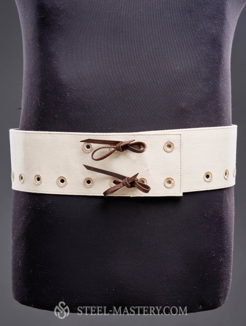 ARMING BELT FOR CHAUSSES Chausses gambisonnées