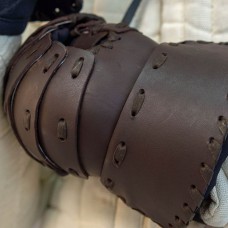 Leather laminar mitten image-1