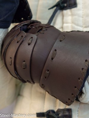 Leather laminar mitten Brigandine gauntlets and mittens