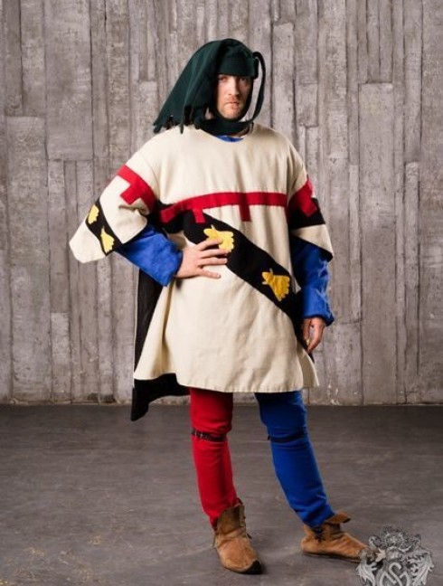 Coat of arms (tabard) with your emblem Vestimenta medieval