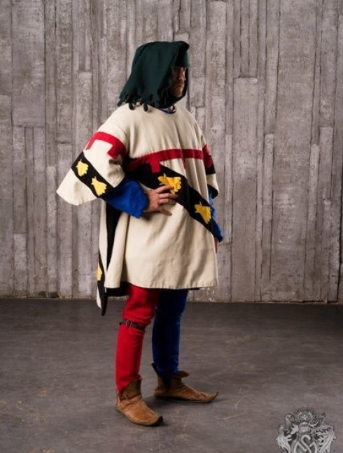 Coat of arms (tabard) with your emblem Vestimenta medieval