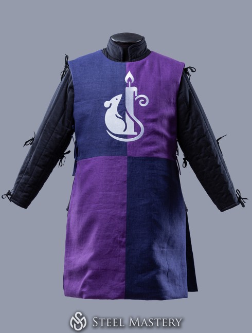 Coat of arms (tabard) with your emblem Mittelalterliche Kleidung
