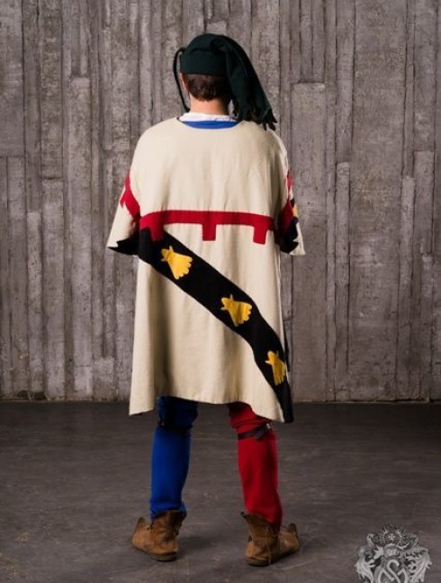 Coat of arms (tabard) with your emblem Vestimenta medieval