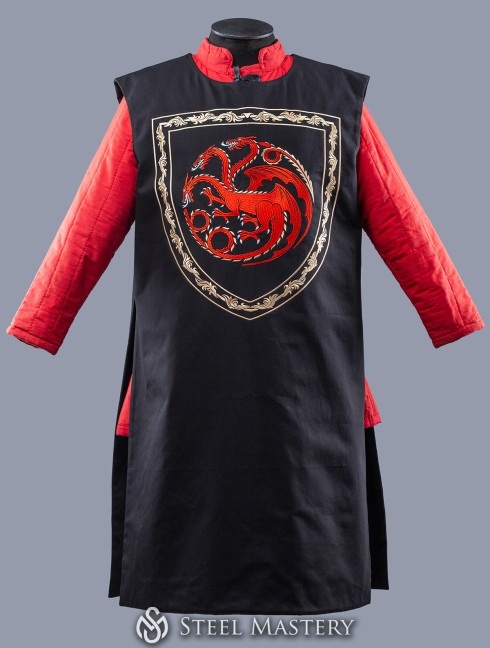 Coat of arms (tabard) with your emblem Vestimenta medieval