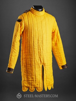 European gambeson front closed