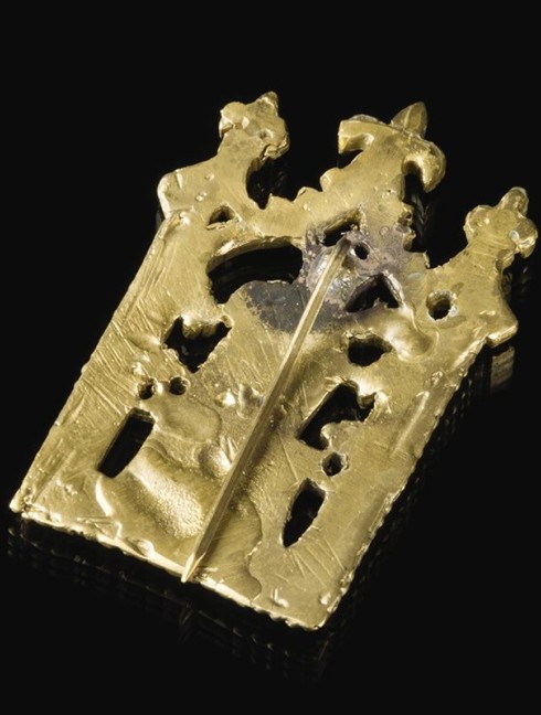 Medieval heraldic custom 