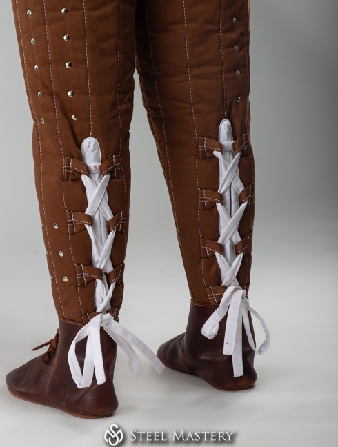 Long padded chausses Gepolsterte beinlinge