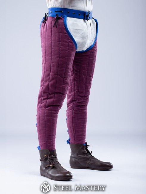 Long padded chausses Gepolsterte beinlinge