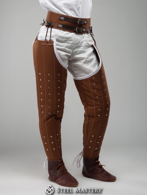 Long padded chausses Gepolsterte beinlinge