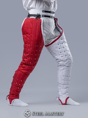 Long padded chausses Padded chausses