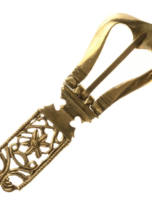 Medieval custom belt buckle with flower Cast buckles