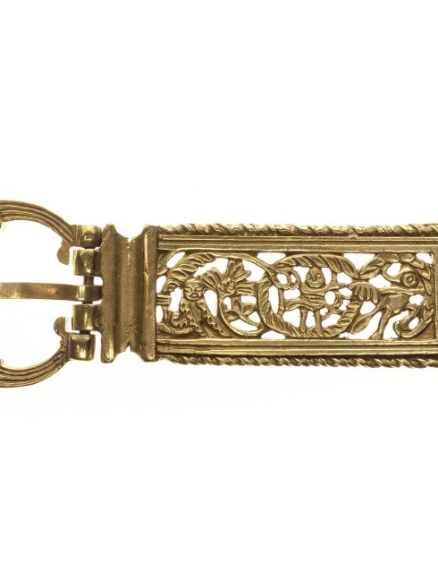 Medieval custom openwork belt buckle Cast buckles