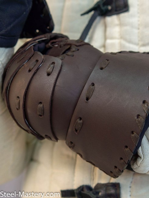 Set of leather laminar mittens Guanti brigantini e muffole