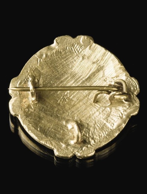 Custom decorative viking disc brooch Spille e cerniere