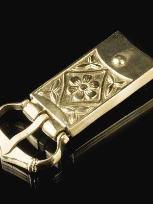 Medieval decorative English buckle with mount Fibbie