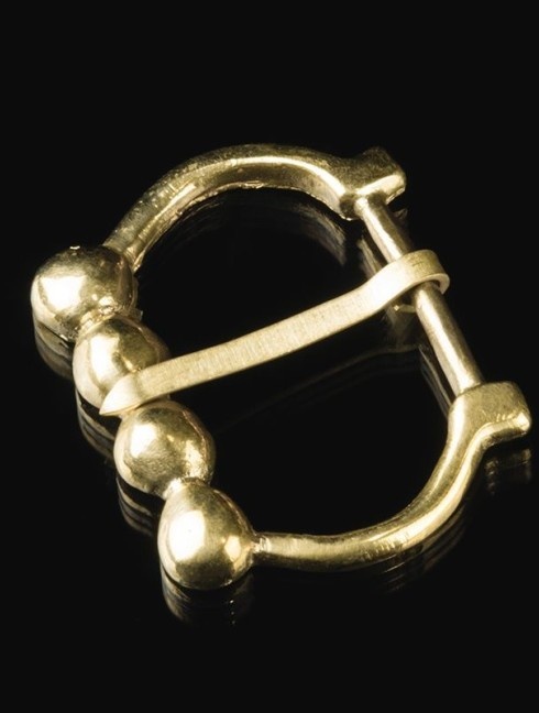 Medieval English cast brass buckle Fibbie