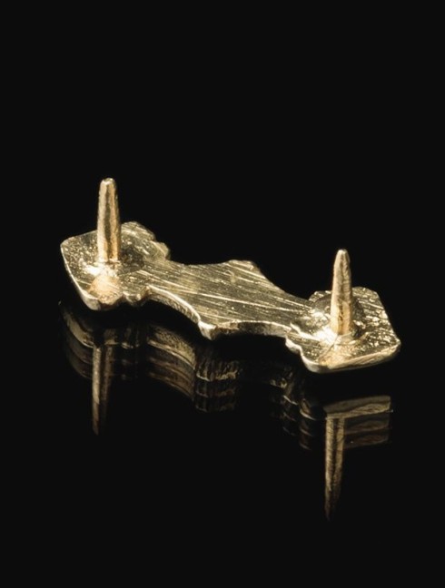Medieval European belt mount Belt mounts