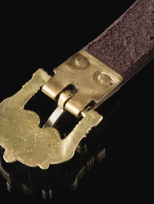 Viking leather belt, X century Cinture