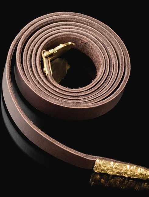 Viking leather belt, X century Cinture