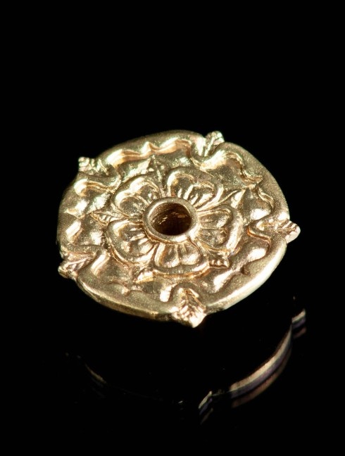 Medieval heraldic eyelet mount “Rose”, 1400-1500 years (5 pcs) Montaggio cinture