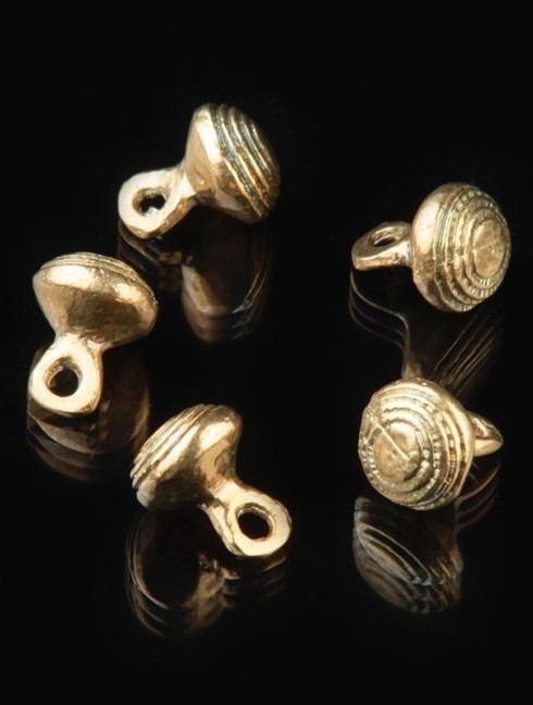 Medieval metal button, XI-XV centuries Buttons, hooks, pins