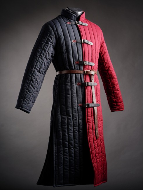 Long Knight gambeson of the XI-XV centuries Gambesón.