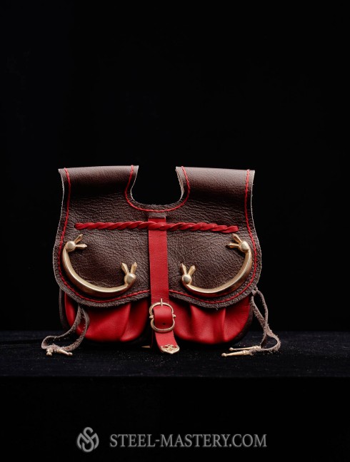 Black and red leather belt bag Beutel