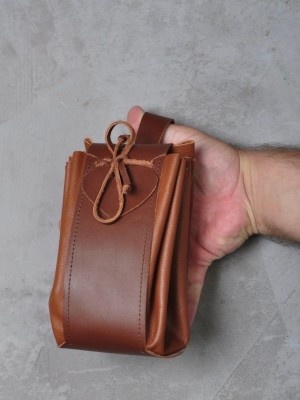 Soft leather pouch Sacs